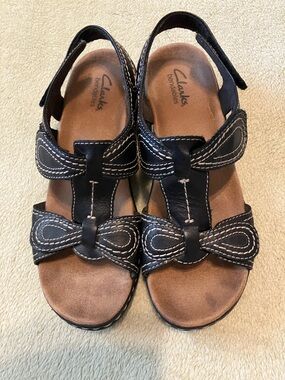 Clarks Black Leather Women's Strappy Bow Sandals